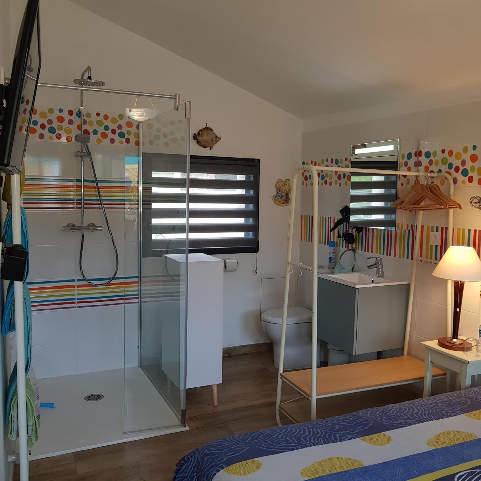 Le Jardin Bed & Breakfast Coudeville Luaran gambar